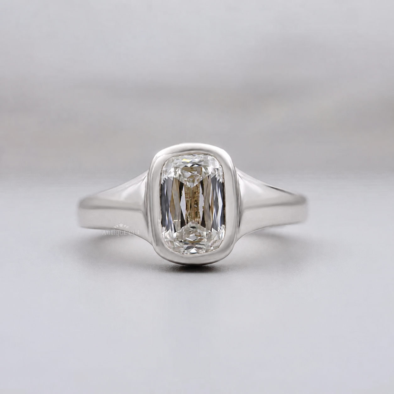 10k White Gold, 14k White Gold, 18k White Gold, Platinum