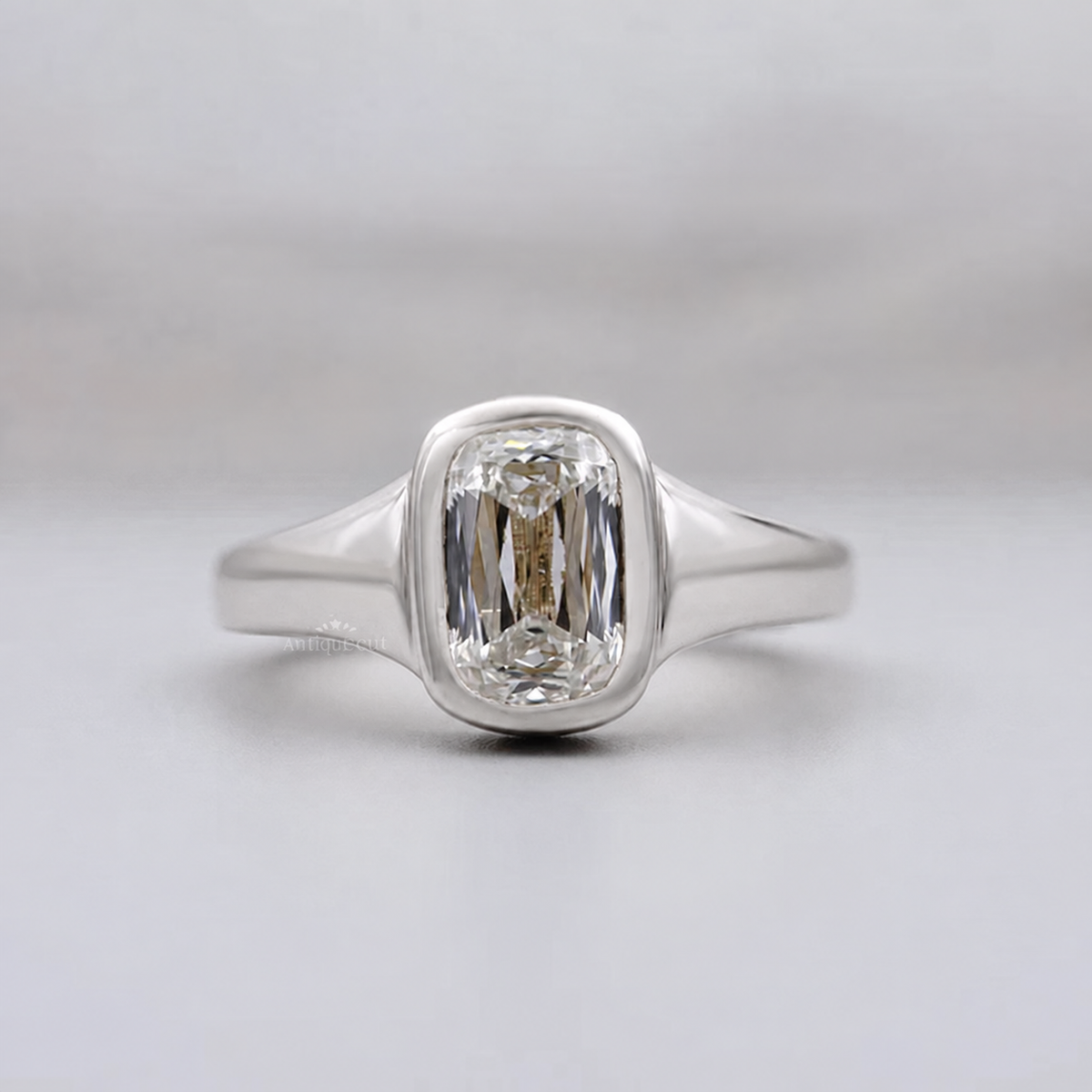 10k White Gold, 14k White Gold, 18k White Gold, Platinum