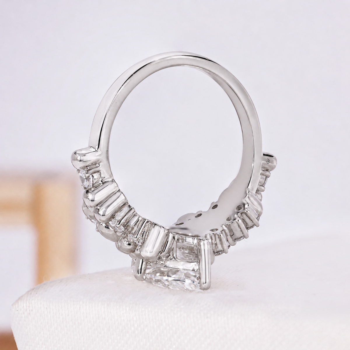 10k White Gold, 14k White Gold, 18k White Gold, Platinum