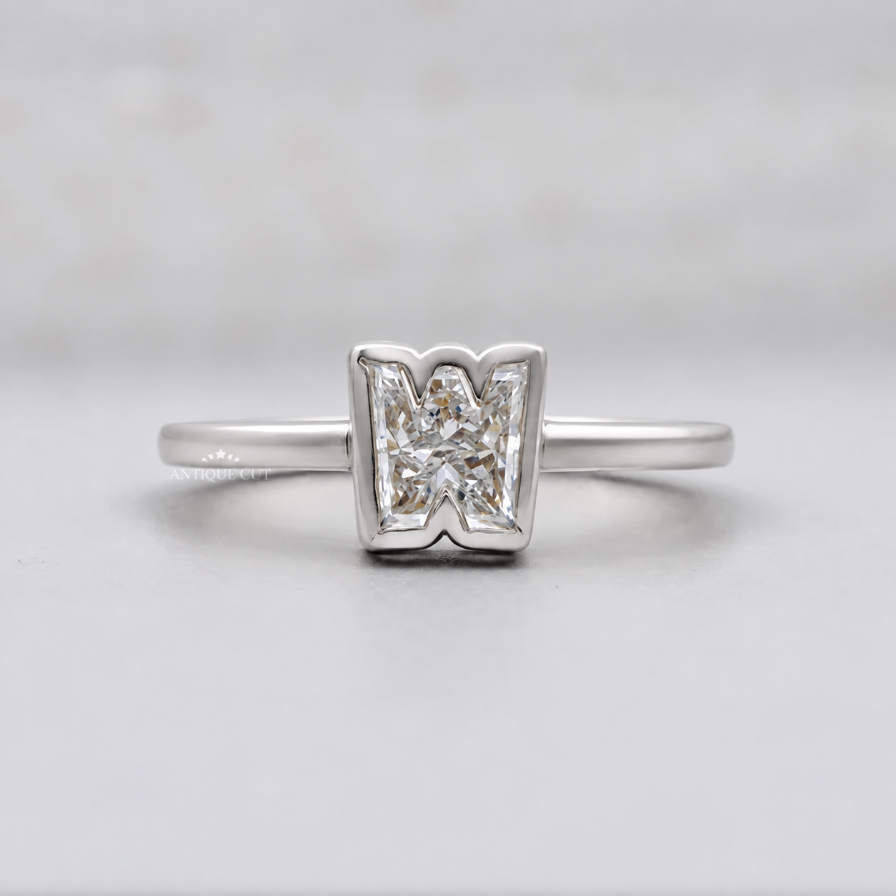 10k White Gold, 14k White Gold, 18k White Gold, Platinum
