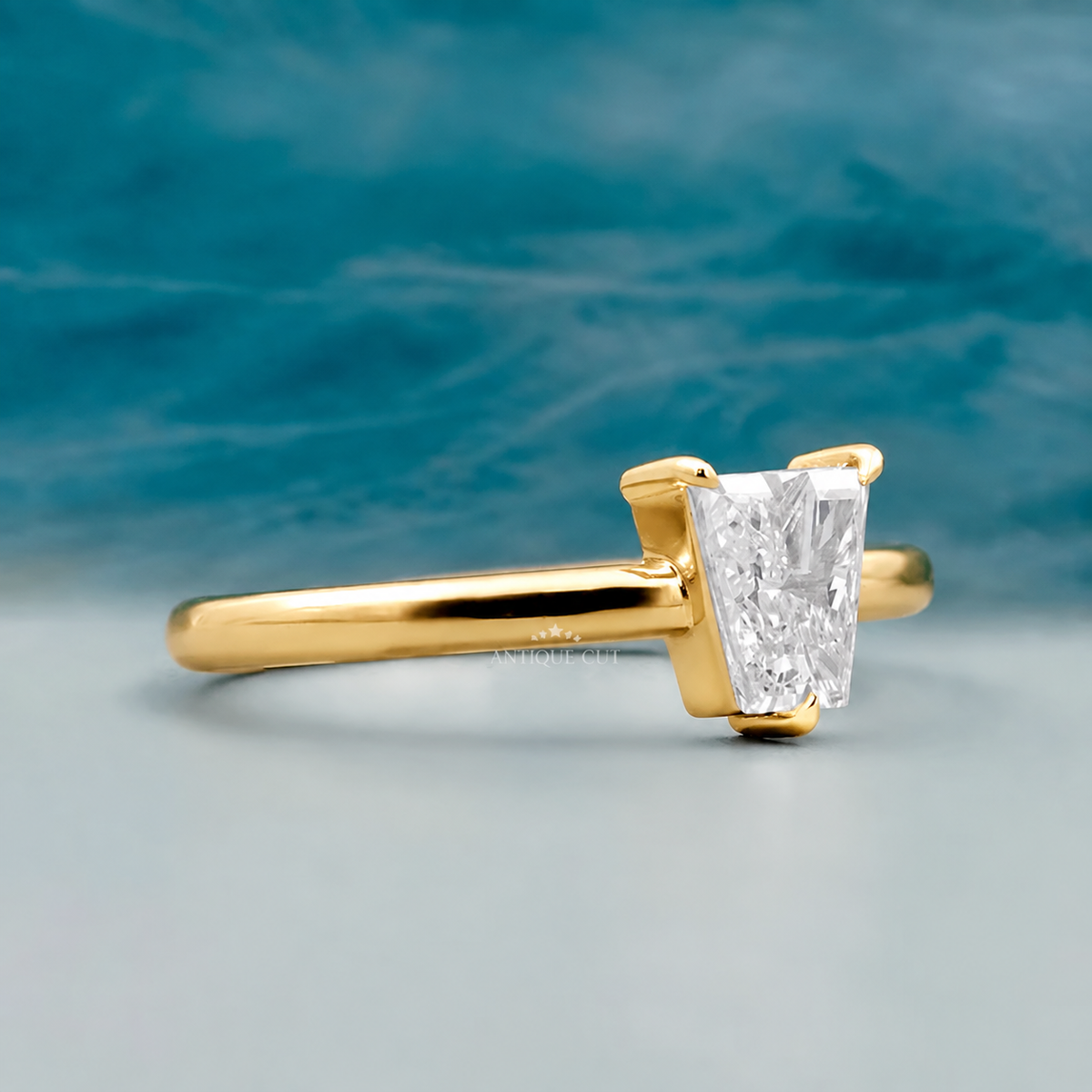 10k Yellow Gold, 14k Yellow Gold, 18k Yellow Gold