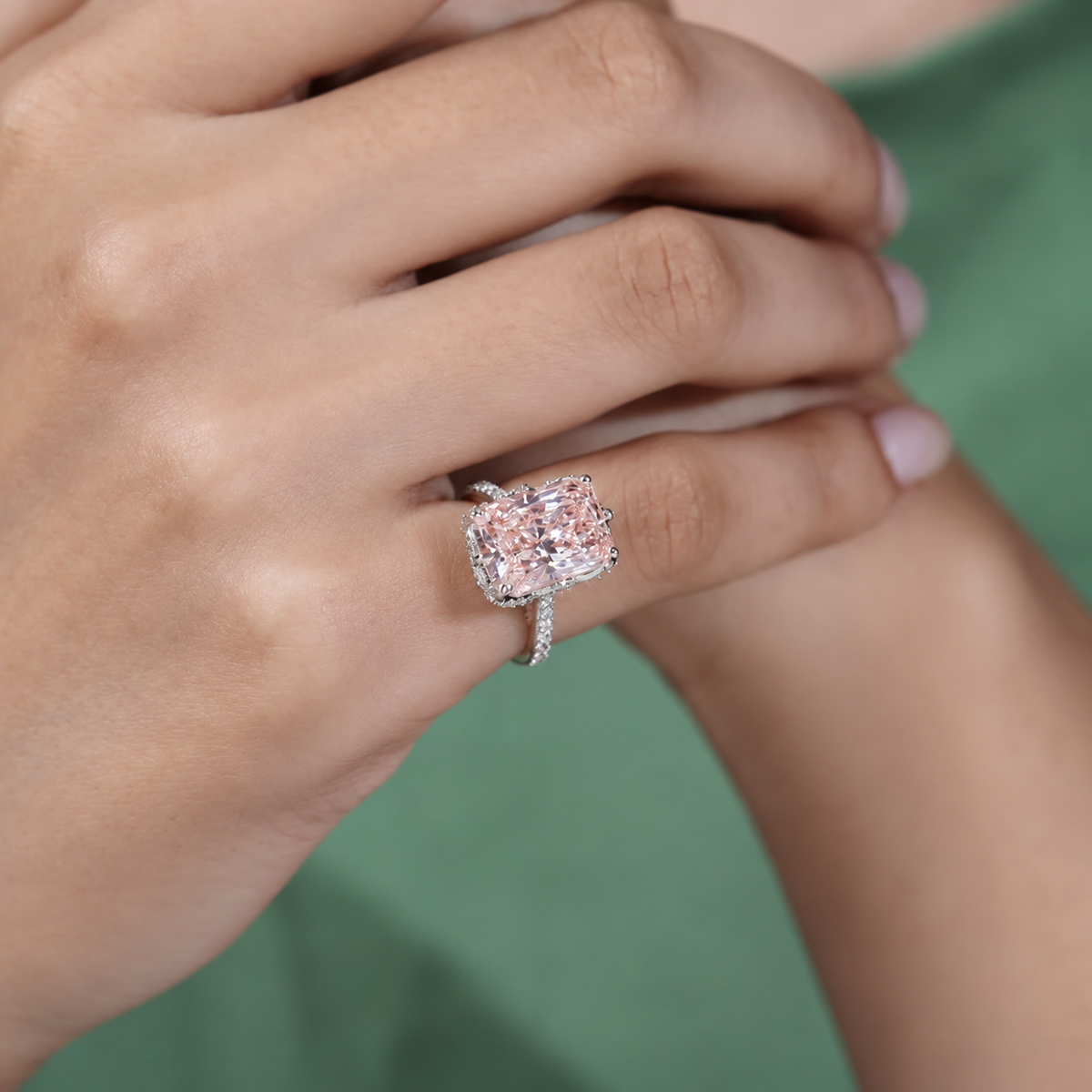10k White Gold, 14k White Gold, 18k White Gold, Platinum