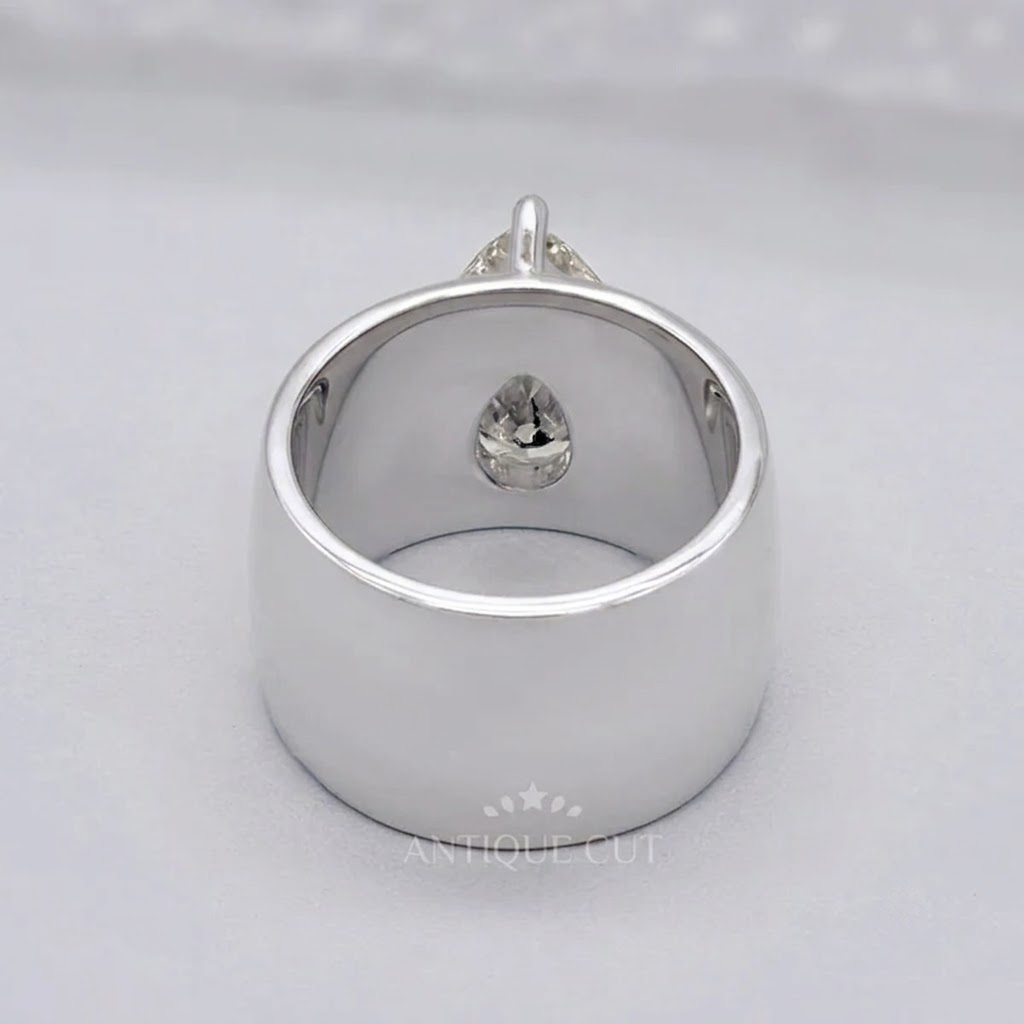 10k White Gold, 14k White Gold, 18k White Gold, Platinum
