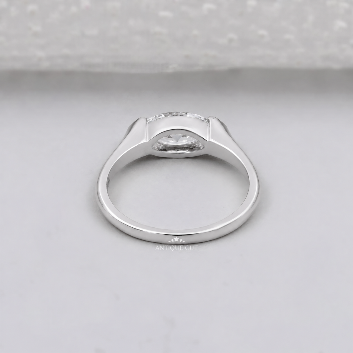 10k White Gold, 14k White Gold, 18k White Gold, Platinum