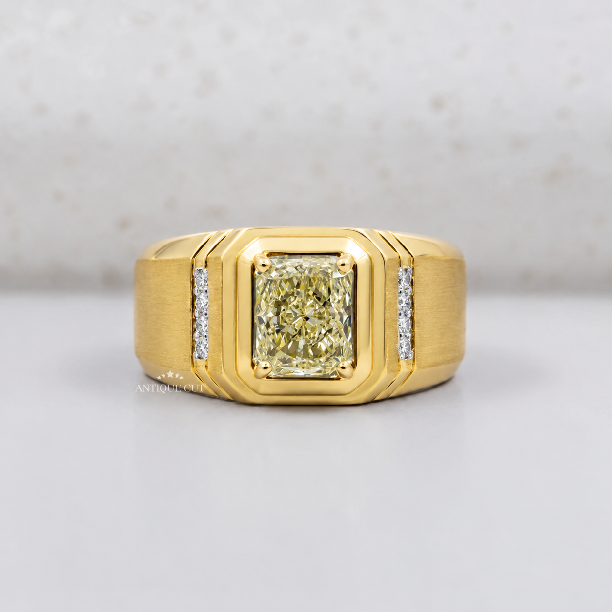 10k Yellow Gold, 14k Yellow Gold, 18k Yellow Gold