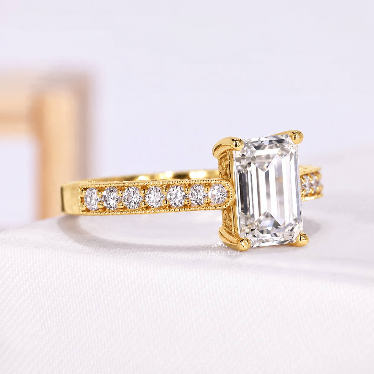 10k Yellow Gold, 14k Yellow Gold, 18k Yellow Gold