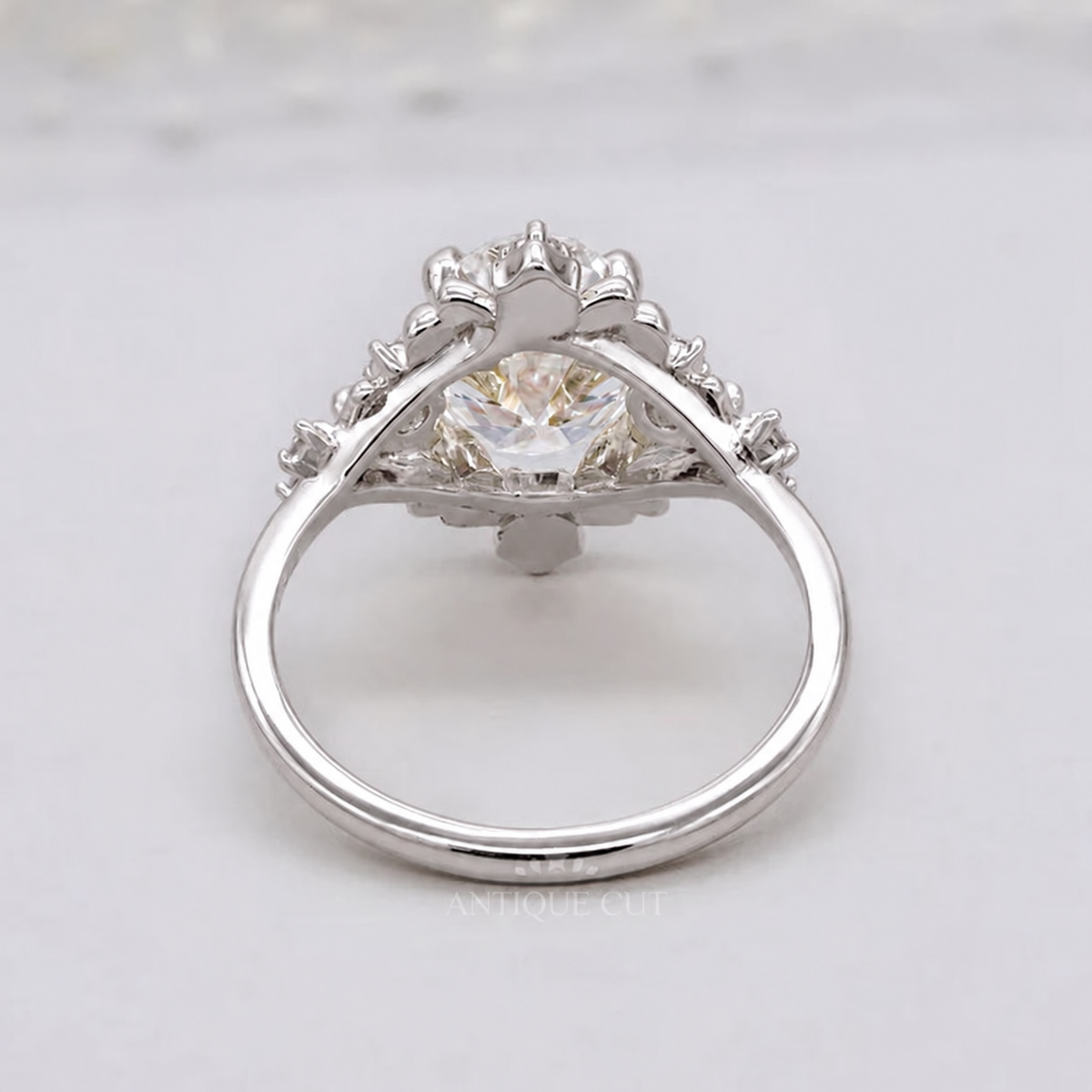 10k White Gold, 14k White Gold, 18k White Gold, Platinum