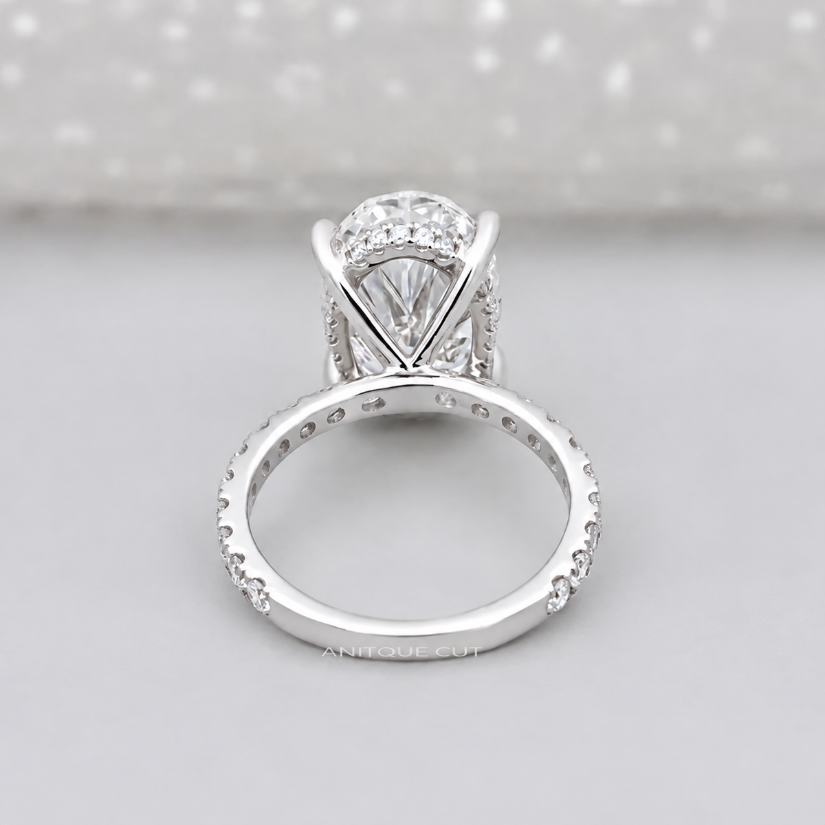 10k White Gold, 14k White Gold, 18k White Gold, Platinum