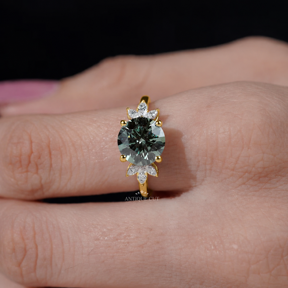 10k Yellow Gold, 14k Yellow Gold, 18k Yellow Gold