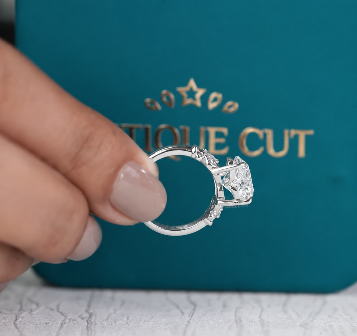10k White Gold, 14k White Gold, 18k White Gold, Platinum