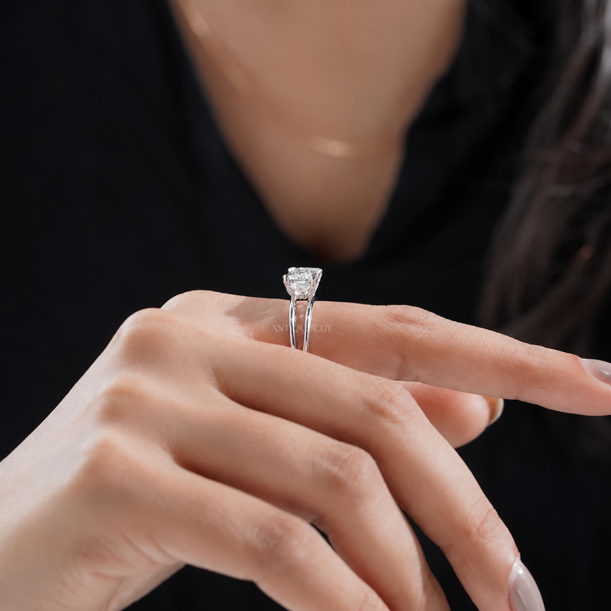 10k White Gold, 14k White Gold, 18k White Gold, Platinum