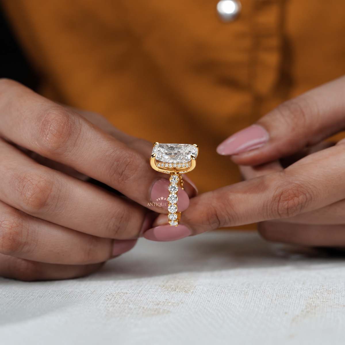 10k Yellow Gold, 14k Yellow Gold, 18k Yellow Gold