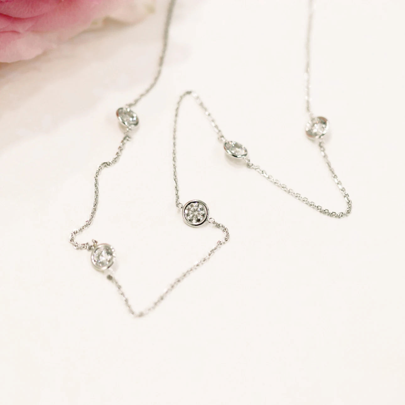 #Color_White Gold