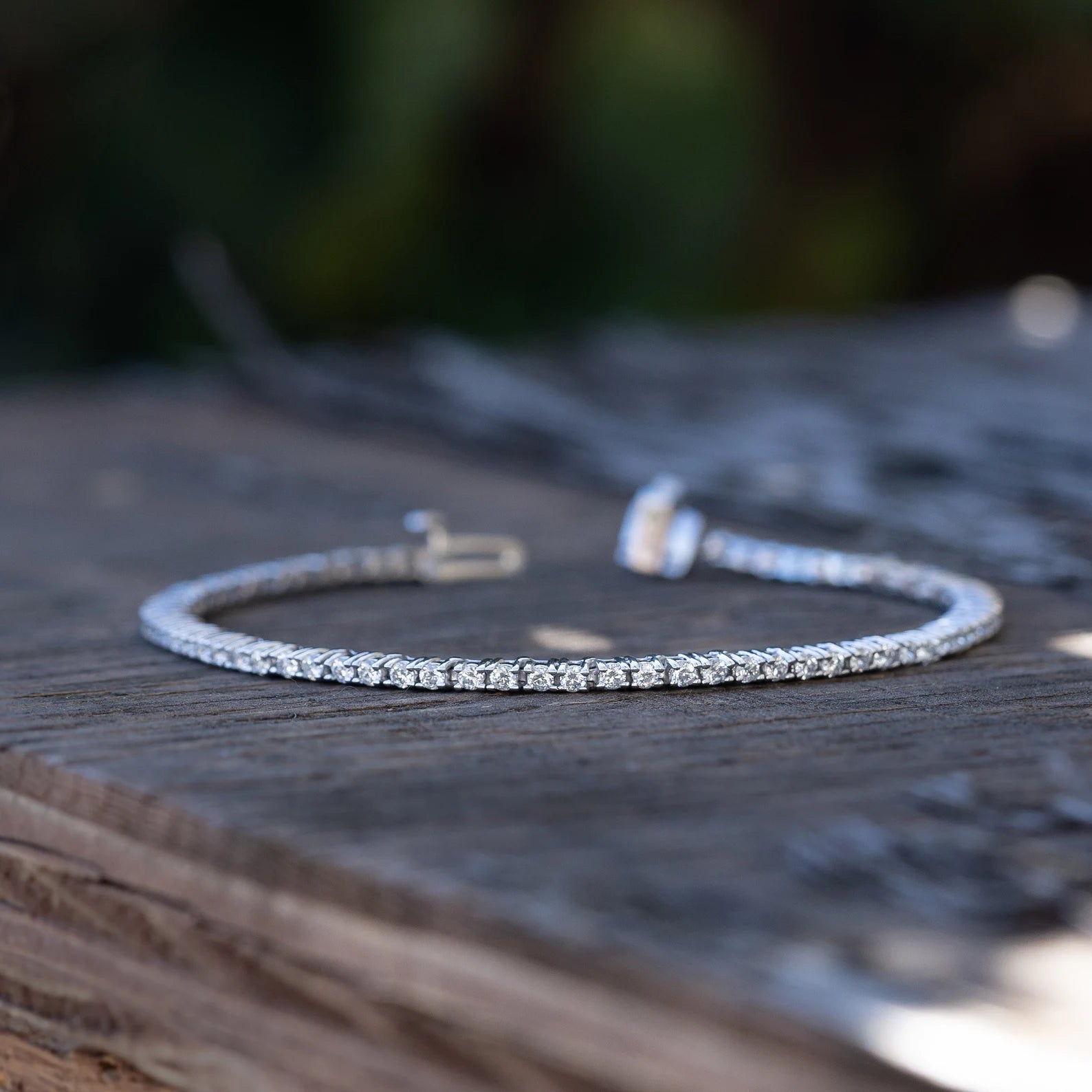 #color_White gold