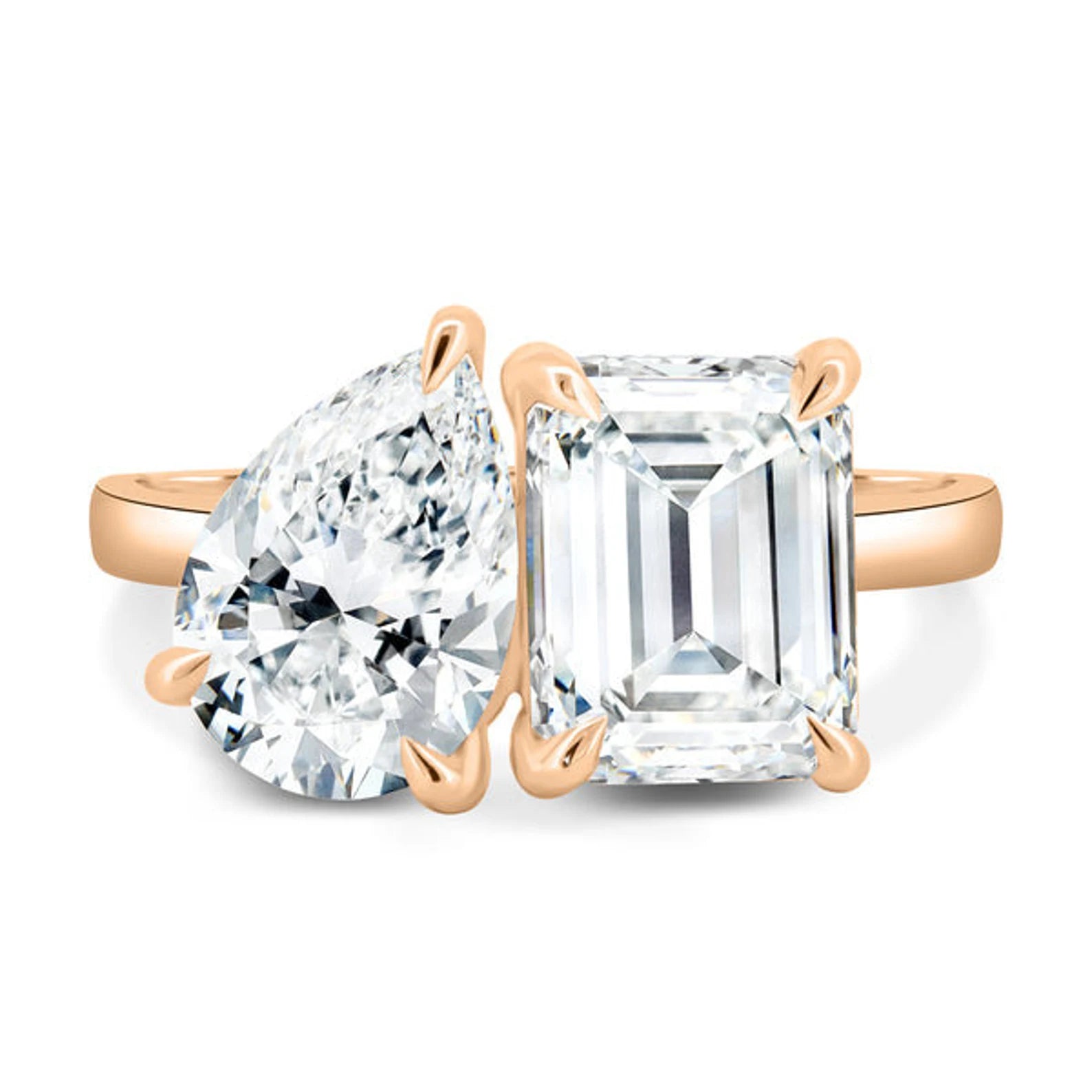 Pear & Emerald 3.50tcw Lab Diamond Toi et Moi Ring | IGI Certified | D-E-F VVS–VS