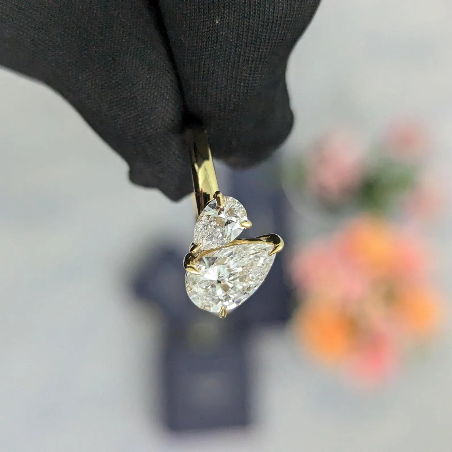 Double Pear 2.50tcw Lab Grown Diamond Toi et Moi Engagement Ring, D-E-F Color, VVS-VS Clarity - IGI Certificate