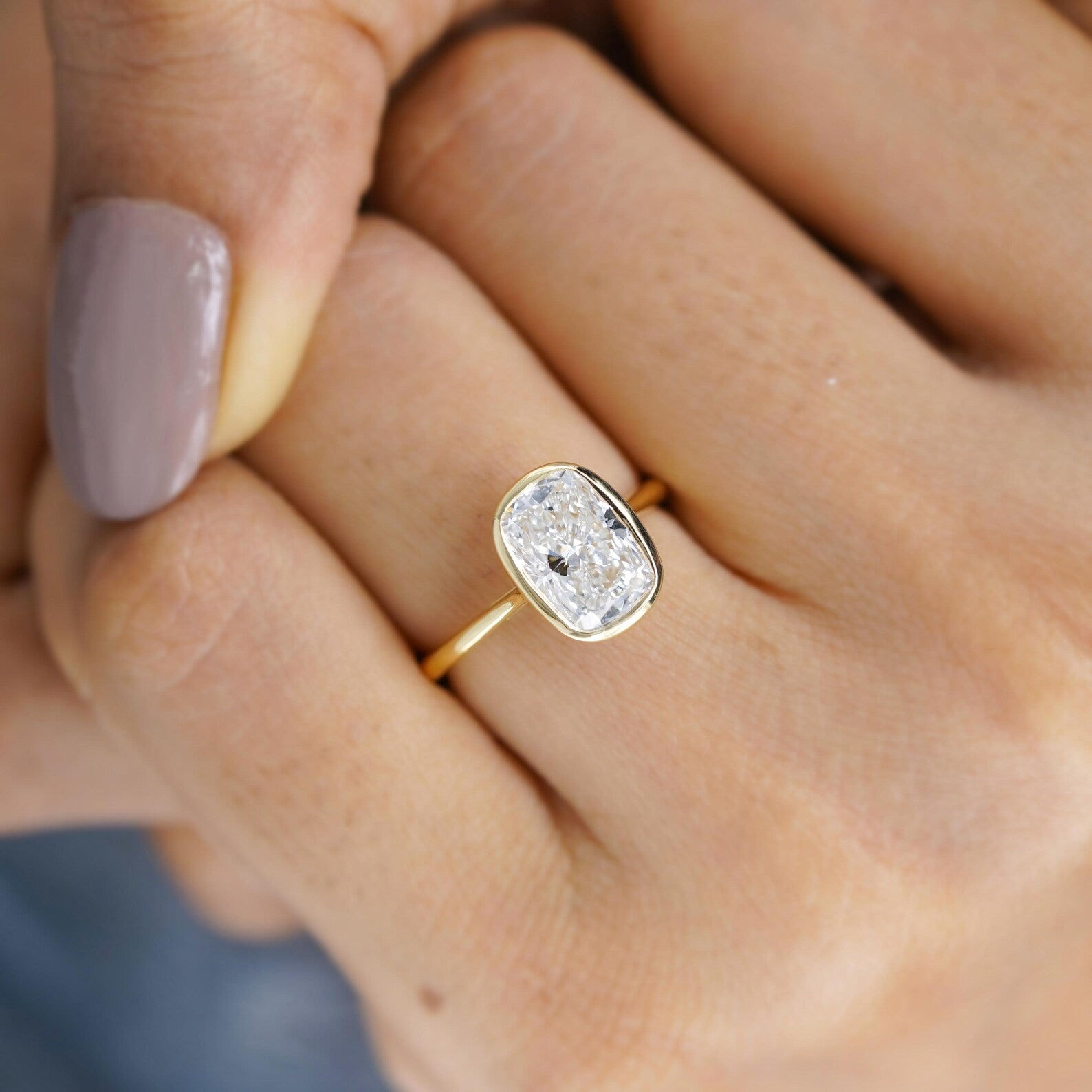 2.50Carat Cushion Cut Lab Grown Diamond Ring | Bezel Set in 14k Yellow Gold | D-E-F Color, VVS–VS Clarity | Modern Solitaire