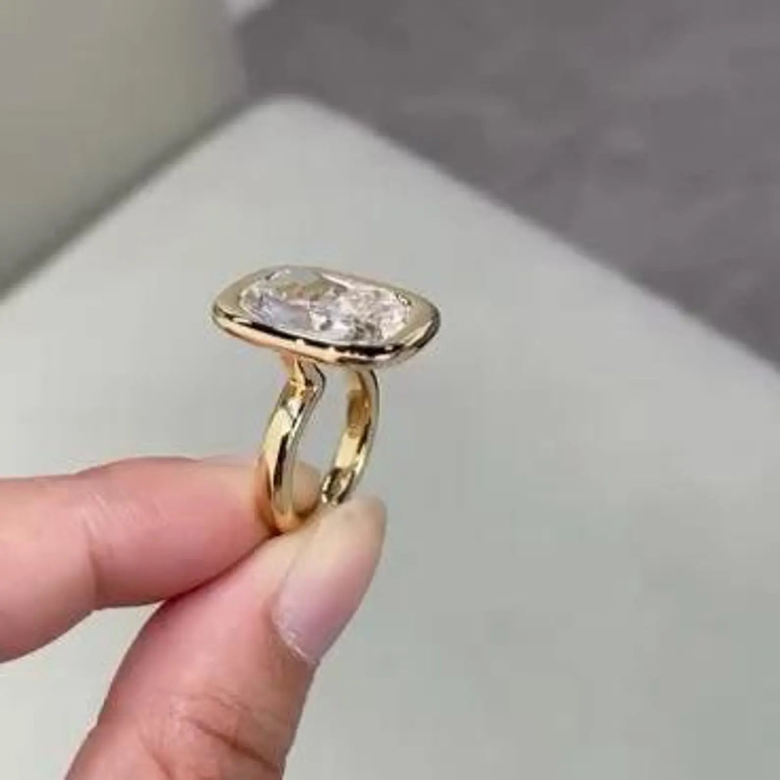 Cushion 10.00ct Lab Grown Diamond Bezel Set Engagement Ring | Yellow Gold | IGI Certified
