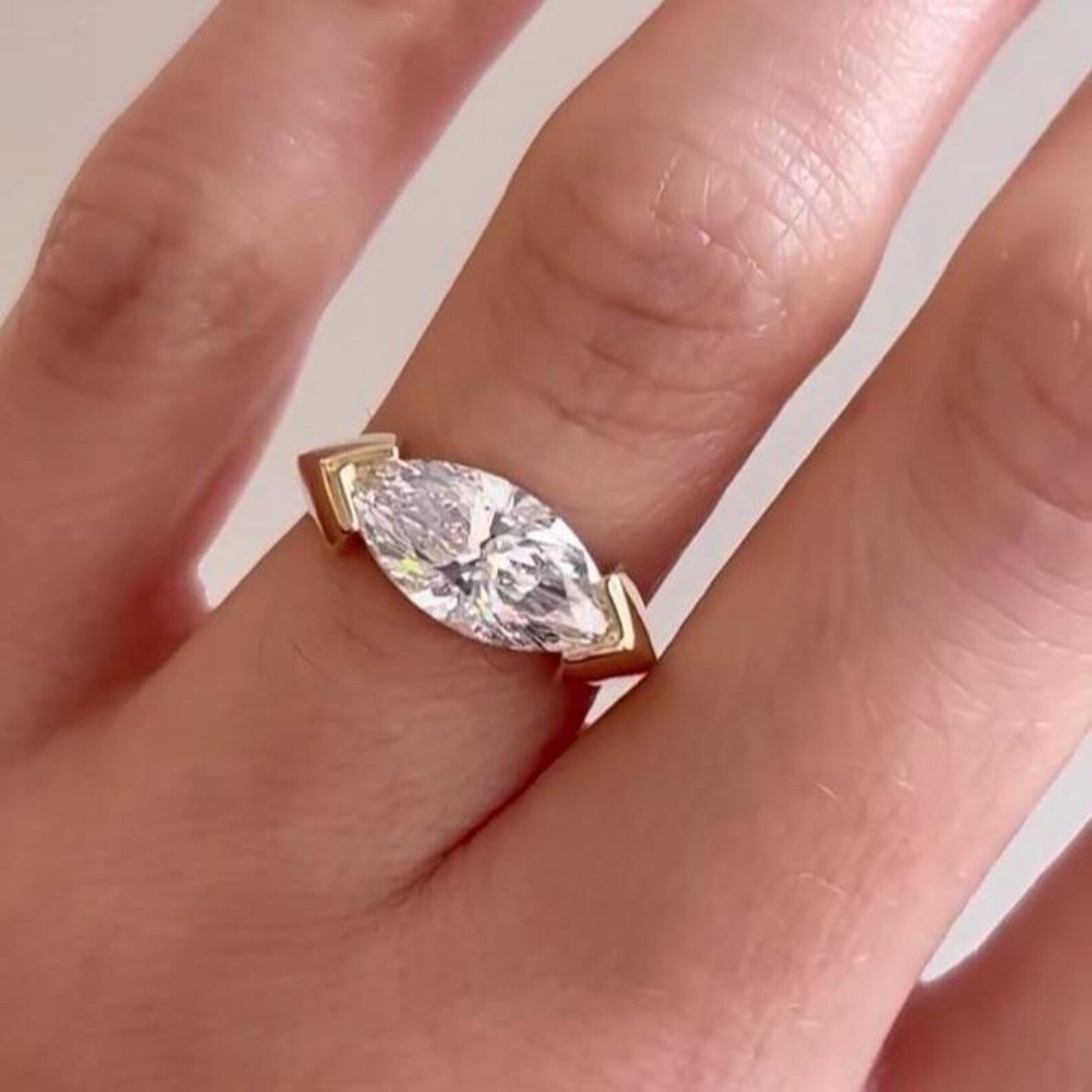 Marquise 2.50ct East-West Lab Grown Diamond Engagement Ring | Modern Half Bezel Solitaire | IGI Certified