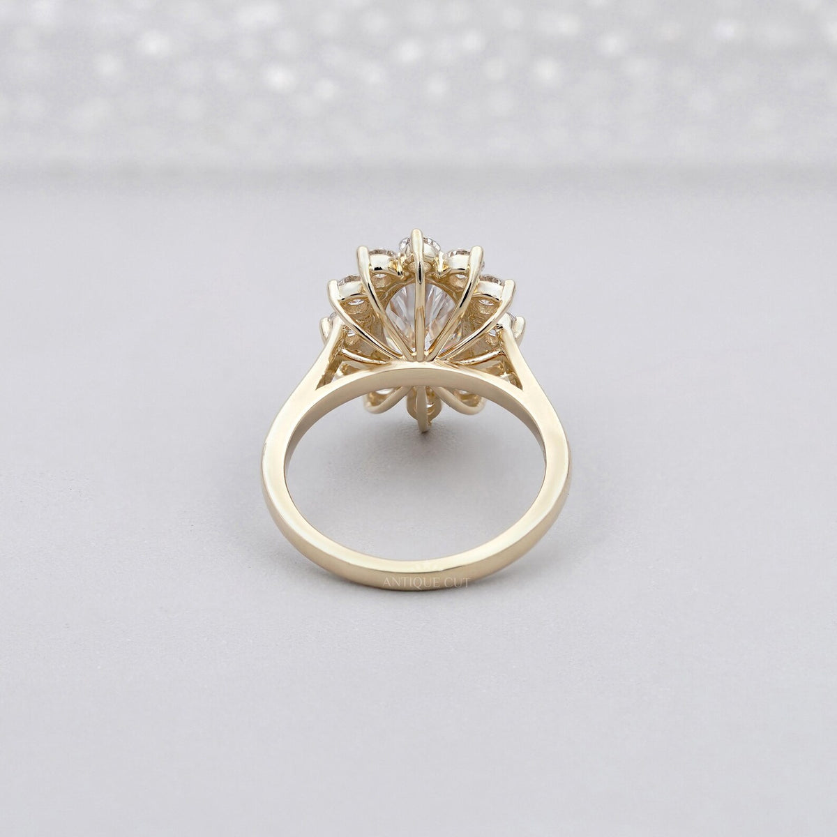 10k Yellow Gold, 14k Yellow Gold, 18k Yellow Gold