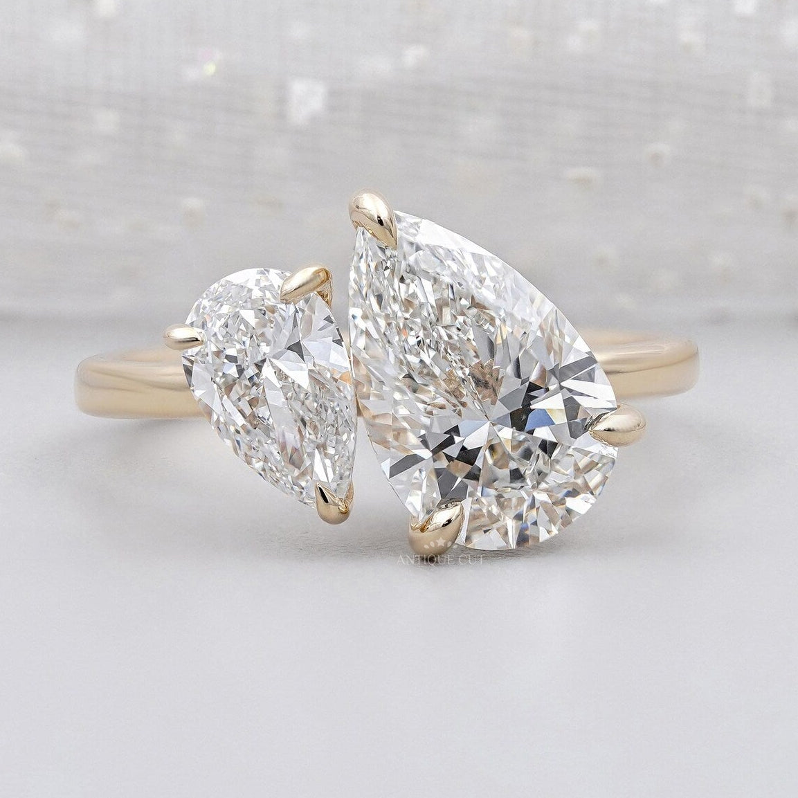 Toi Et Moi two stone engagement ring in yellow gold