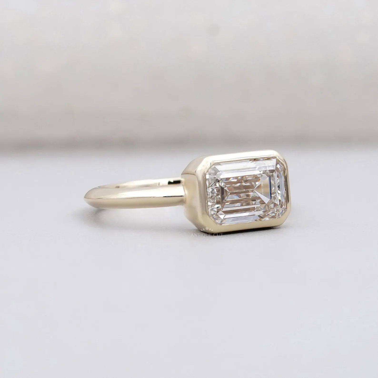 Emerald Cut 3.00ct Lab Grown Diamond East-West Engagement Ring | Bezel Setting | IGI Certified