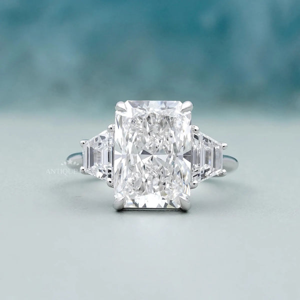 Radiant cut diamond ring inspired by Gwen Stefani engagement ring