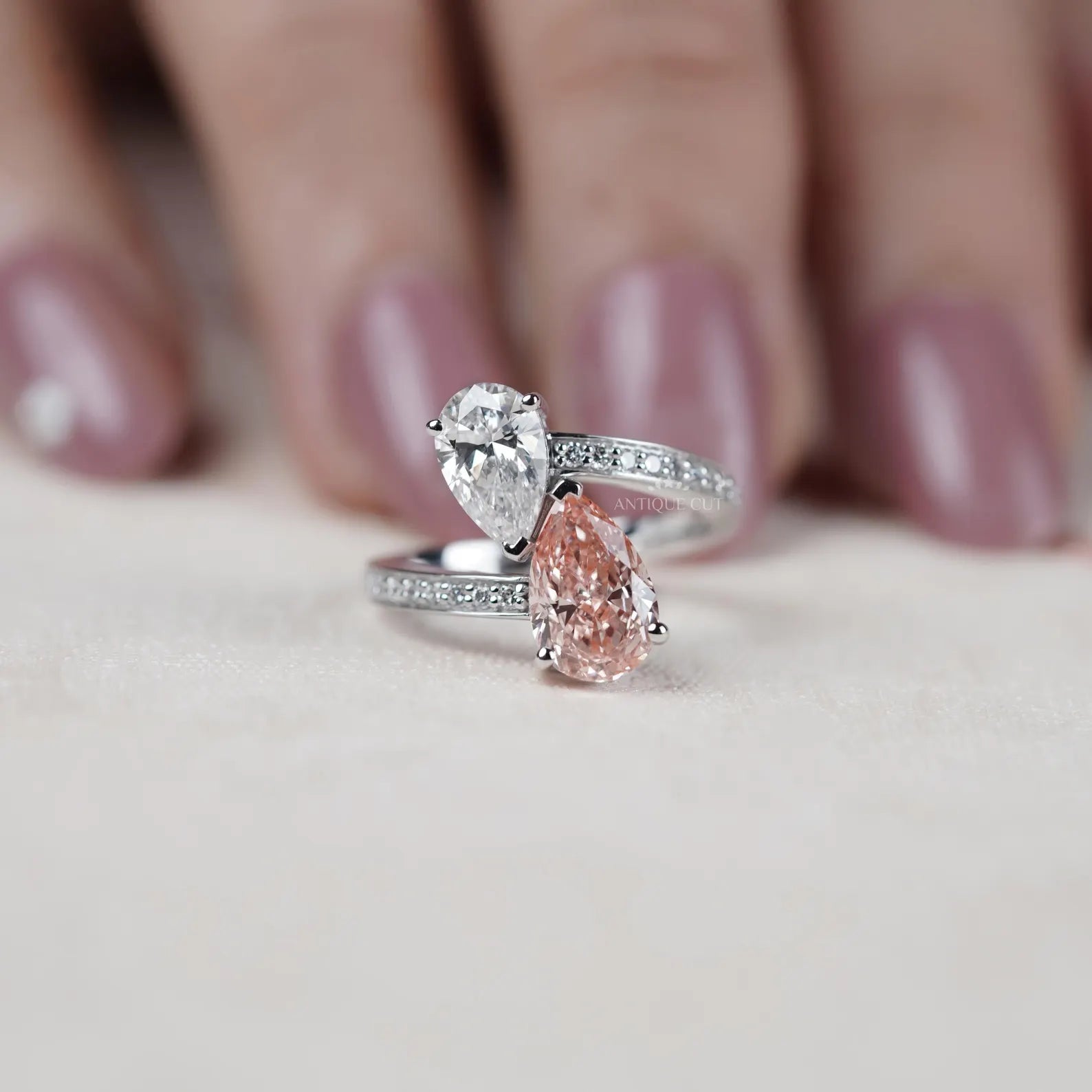 Pink And White Pear 3.80tcw Toi Et Moi Lab Diamond Ring | IGI Certified D-E-F VVS-VS