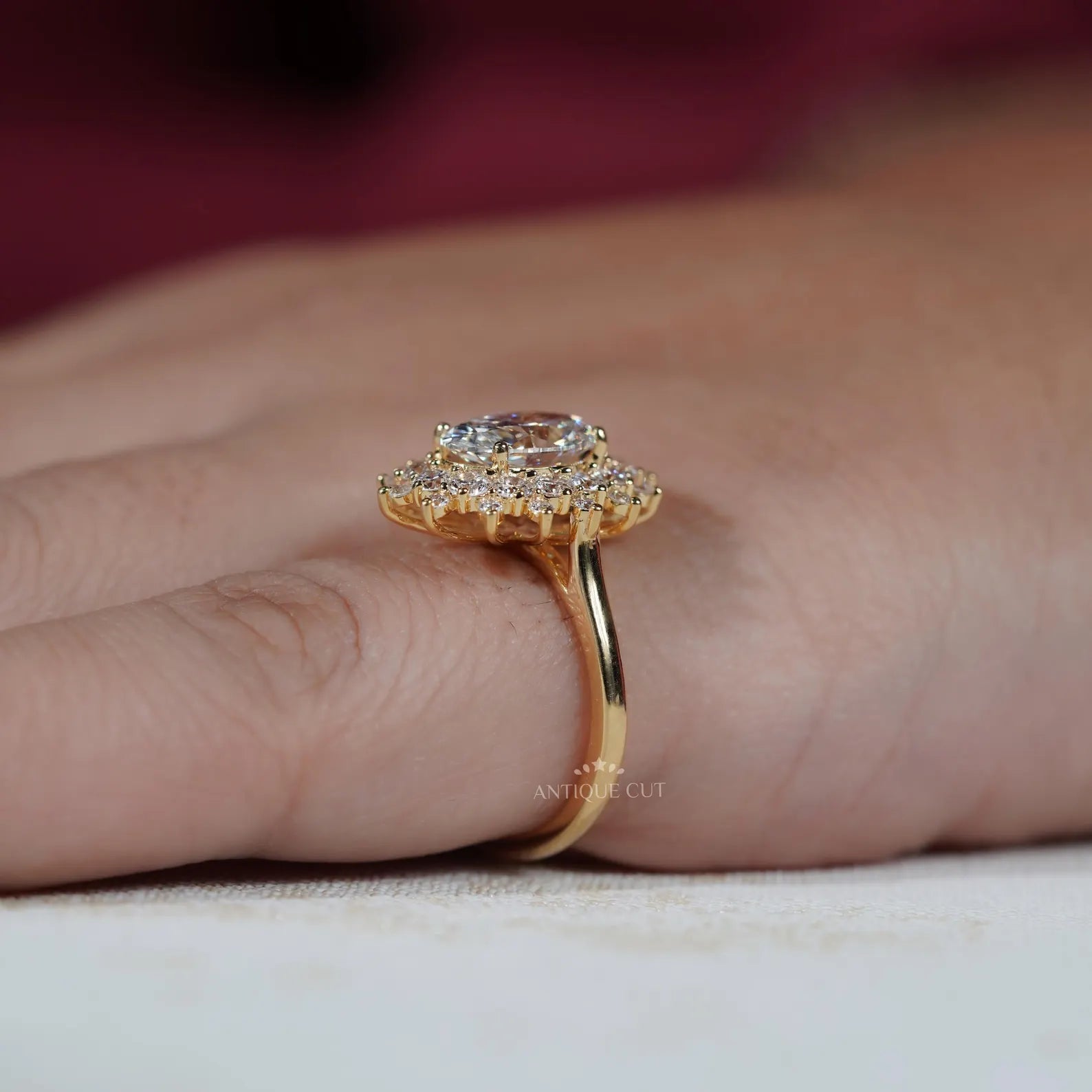 3.00TCW Oval Diamond Engagement Ring, Round Halo, Lab Diamond Ring | IGI Certified D-E-F VVS-VS.