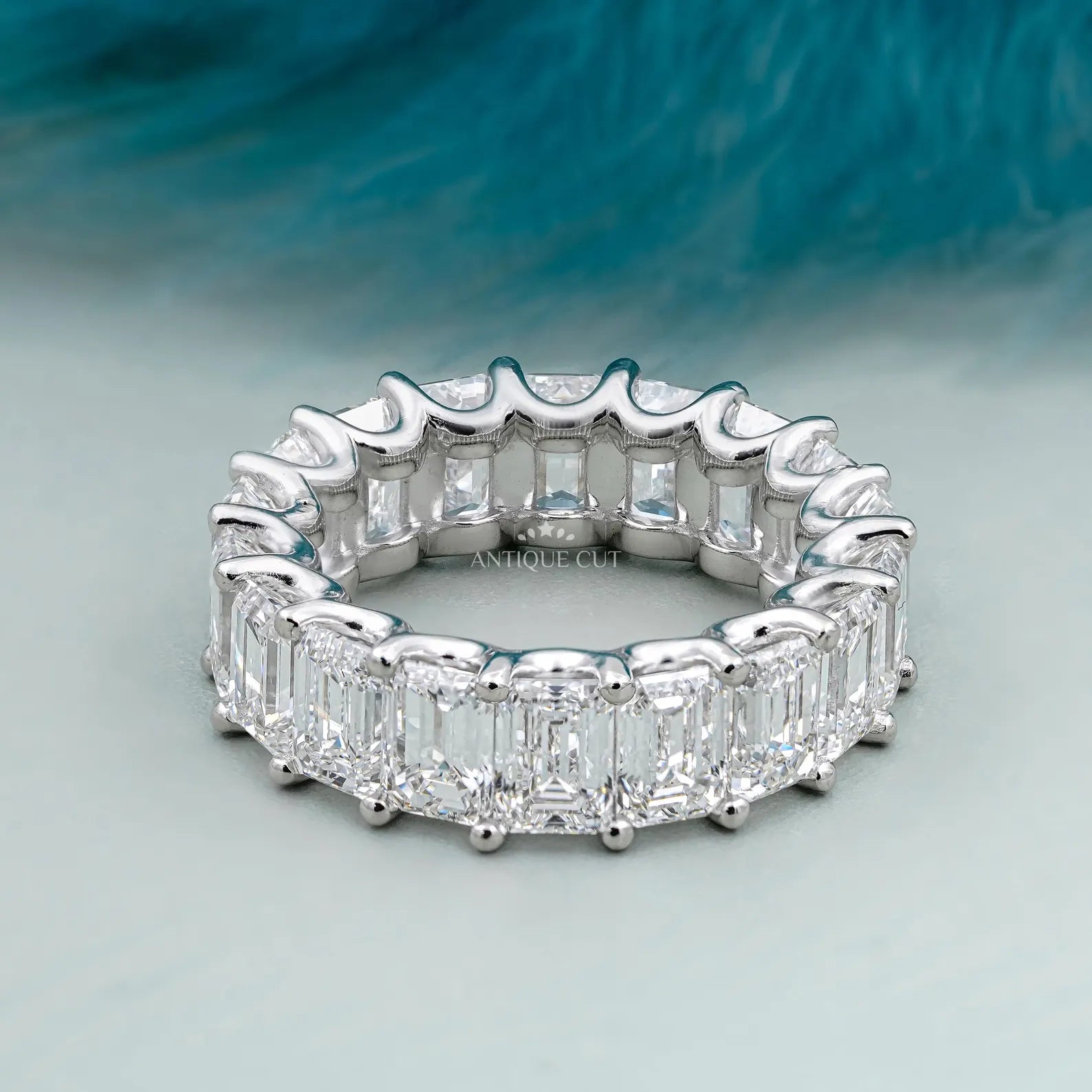 10k White Gold, 14k White Gold, 18k White Gold, Platinum