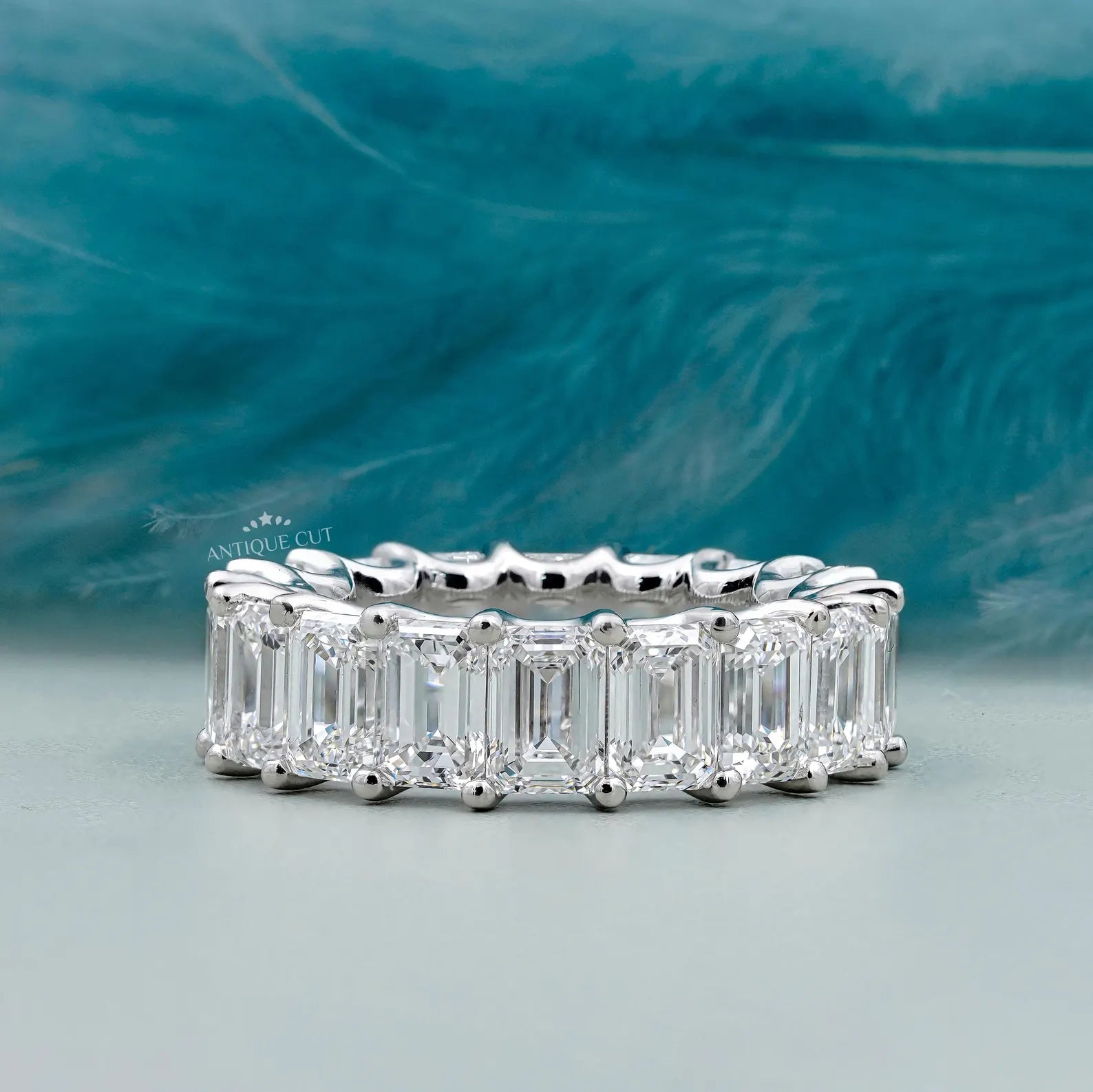 IGI certified emerald cut diamond band in white gold