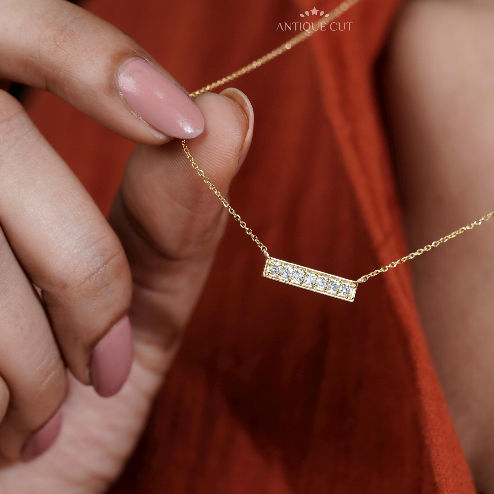 Round Cut Diamond Bar Pendant
