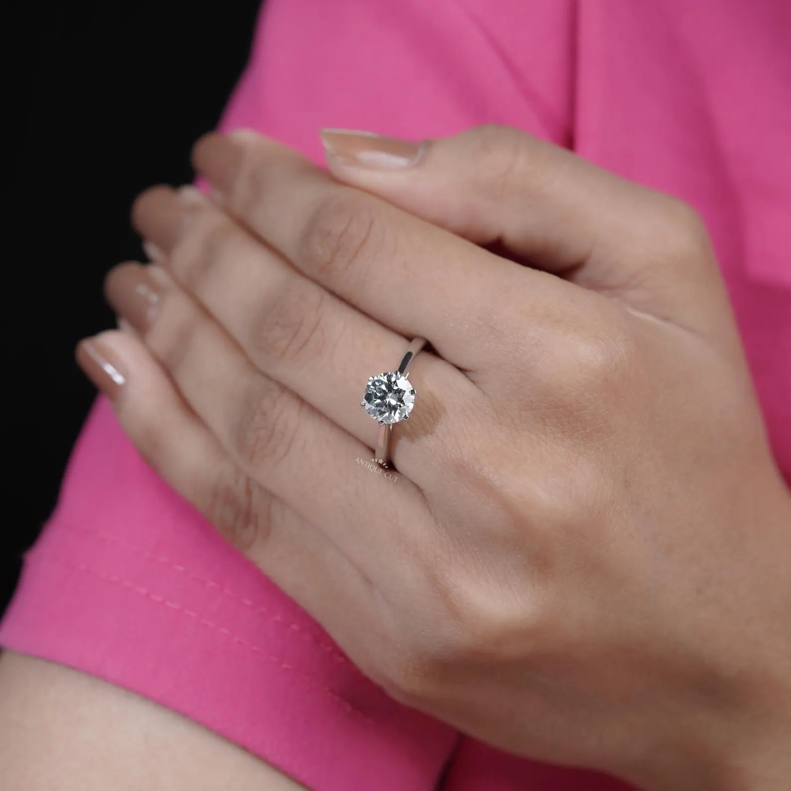 Solitaire Diamond Round Cut Engagement Ring with cathedral set