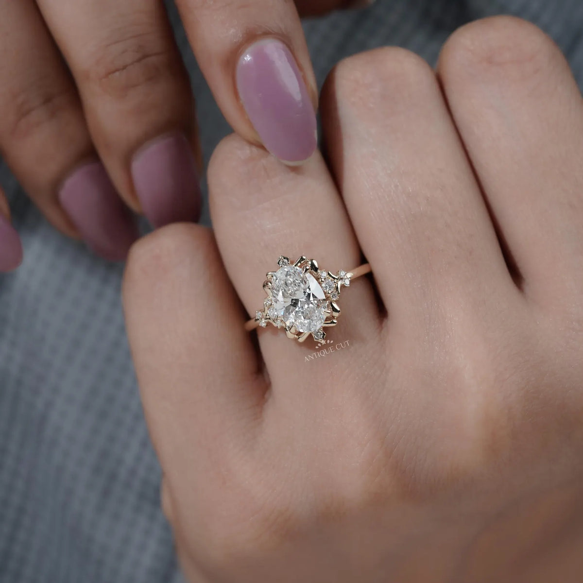 10k Yellow Gold, 14k Yellow Gold, 18k Yellow Gold
