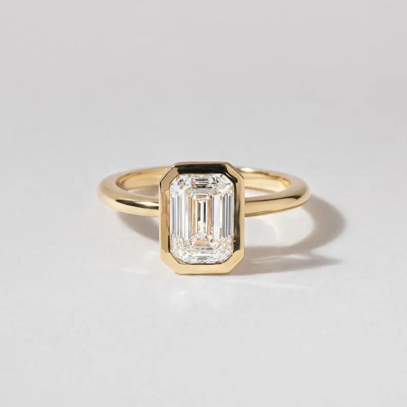 Emerald 2.00ct Lab Grown Diamond Basket Bezel Set Ring, D-E-F Color, VVS-VS Clarity - IGI Certificate