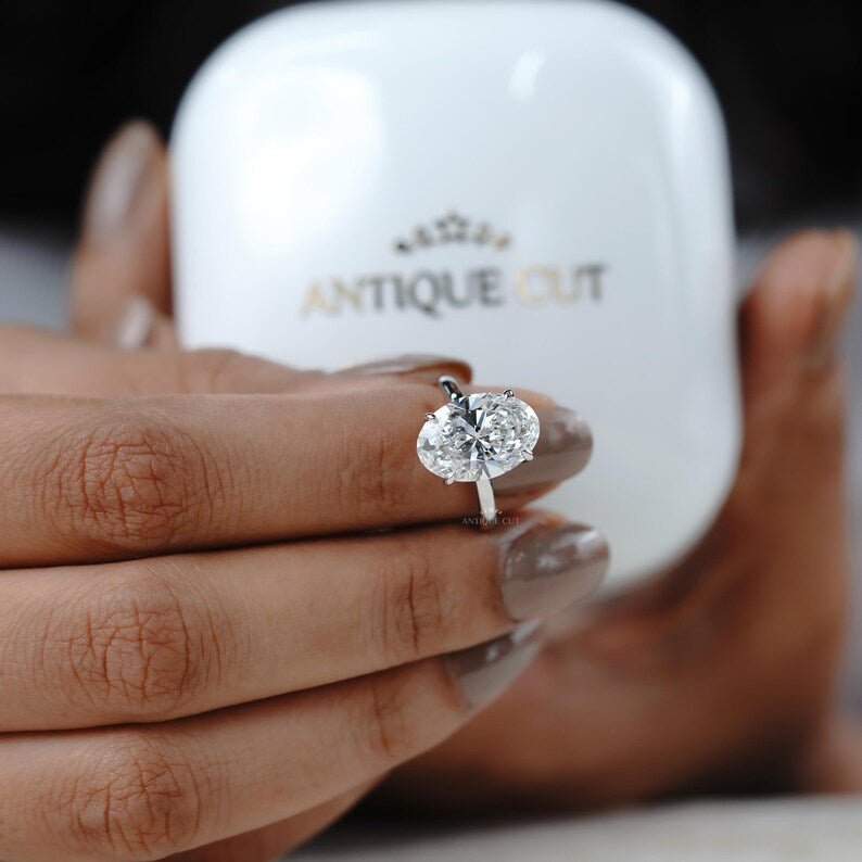 Oval Diamond Solitaire Engagement Ring With 4 Prong | Lab Grown Diamond | IGI Certified