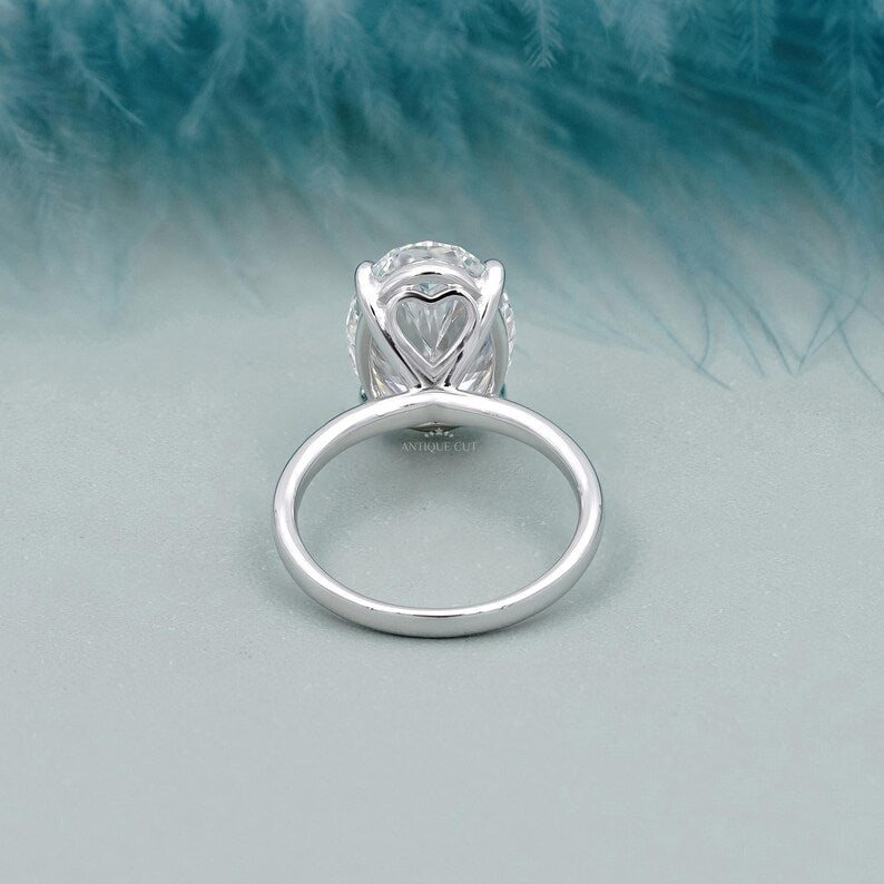 Oval Diamond Solitaire Engagement Ring With 4 Prong | Lab Grown Diamond | IGI Certified