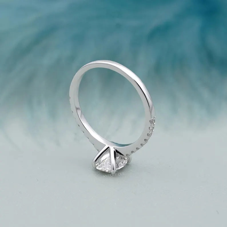 Oval lab grown diamond engagement ring
