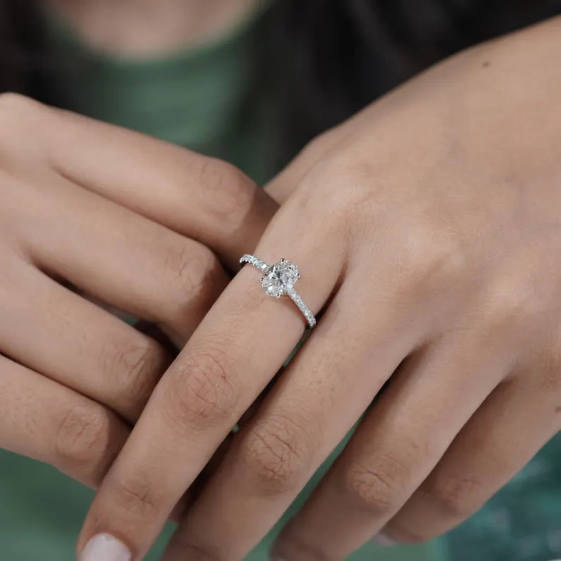 Oval diamond ring top view