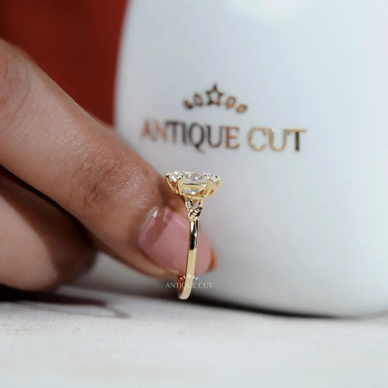 Elegant oval diamond solitaire ring