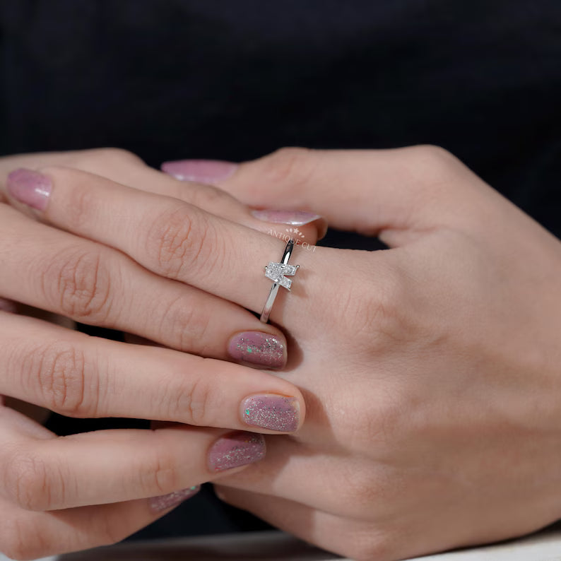 V Shape Diamond Ring 