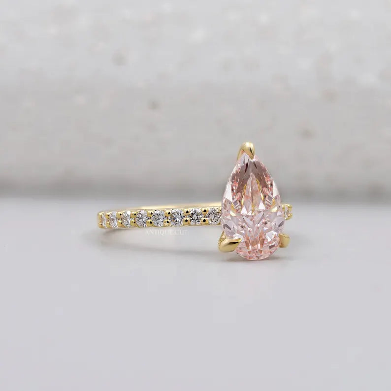 IGI certified pear fancy pink diamond ring
