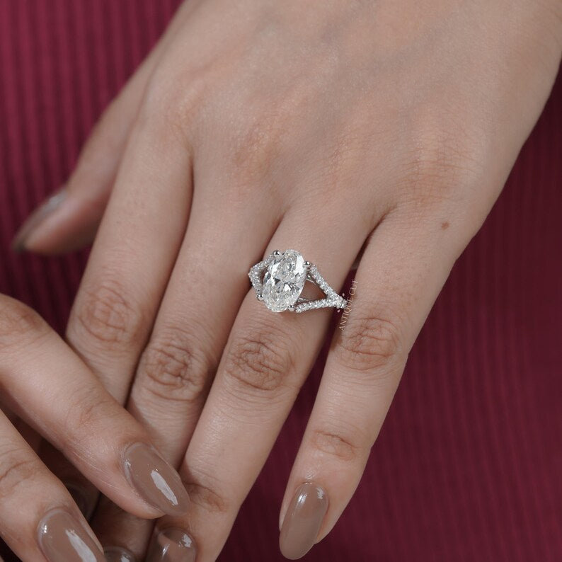 Luxury lab grown oval diamond ring white gold