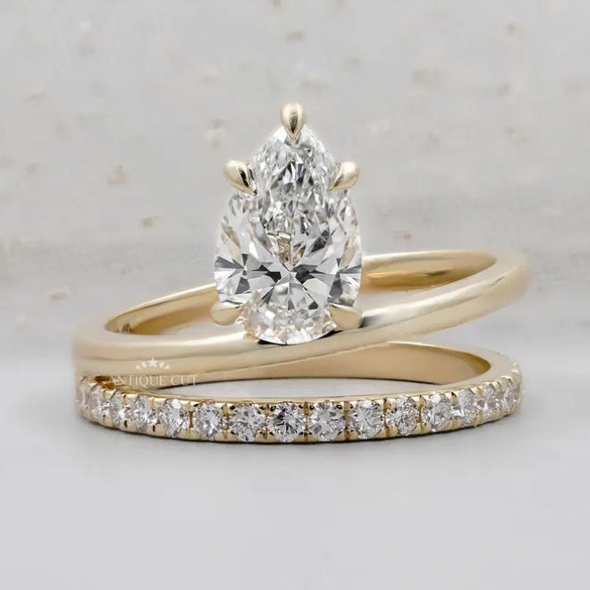 Pear Diamond Ring