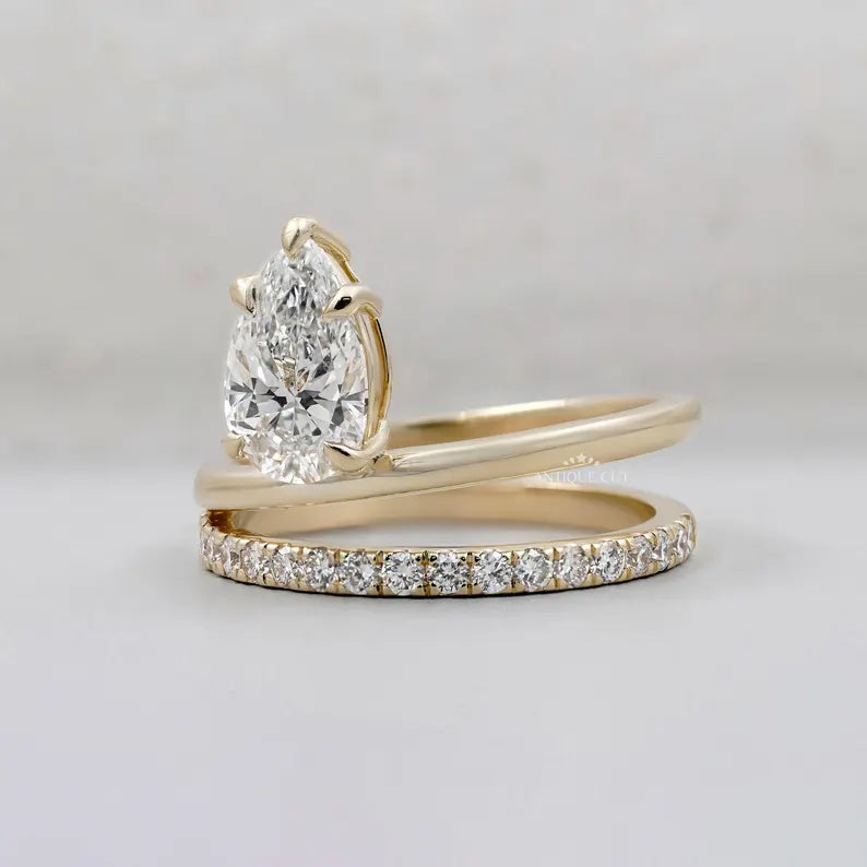 Pear Shaped Diamond Engagement Ring