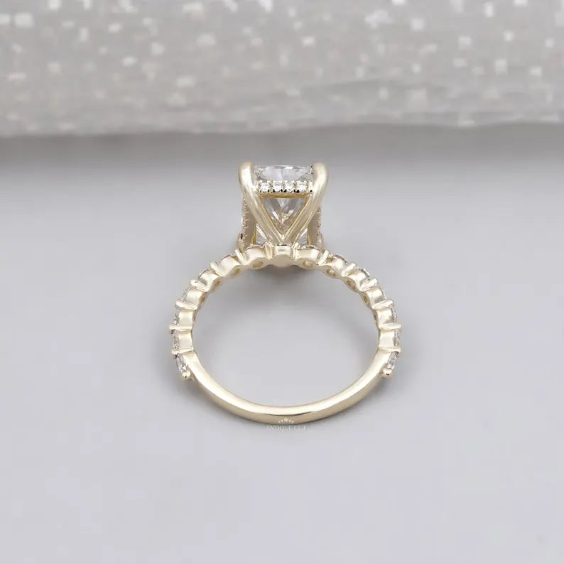 Radiant Cut Engagement Ring | Diamond Hidden Halo Pave Band in Yellow Gold