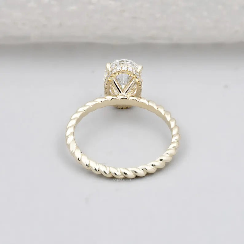 IGI certified oval cut diamond ring