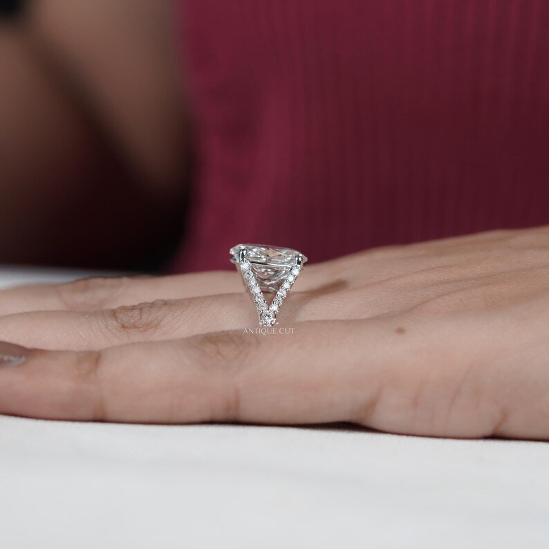 Fine jewelry oval engagement ring white gold
