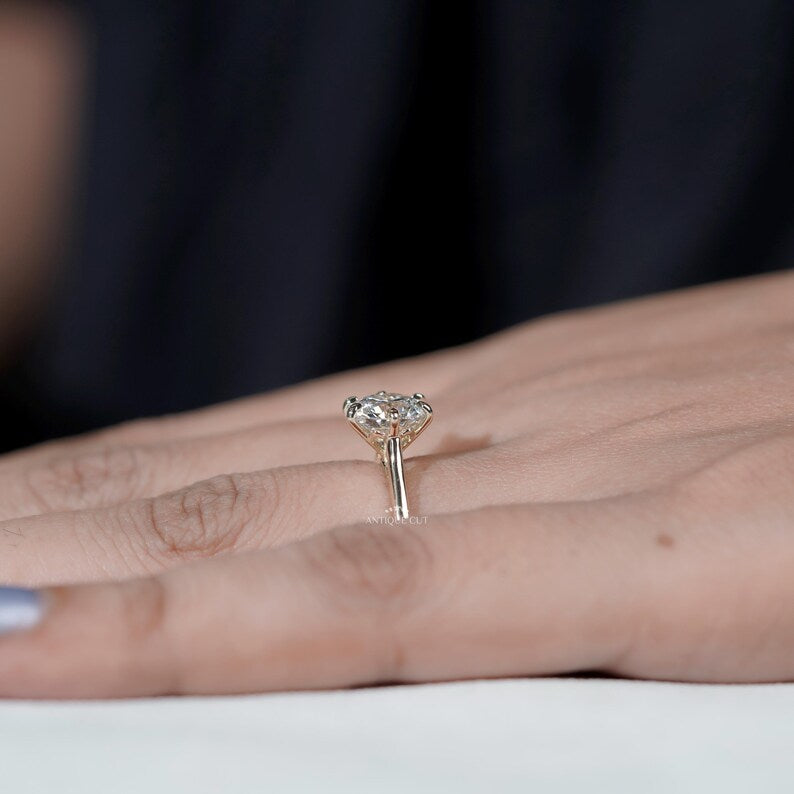 Ethical lab grown diamond 6 prong ring