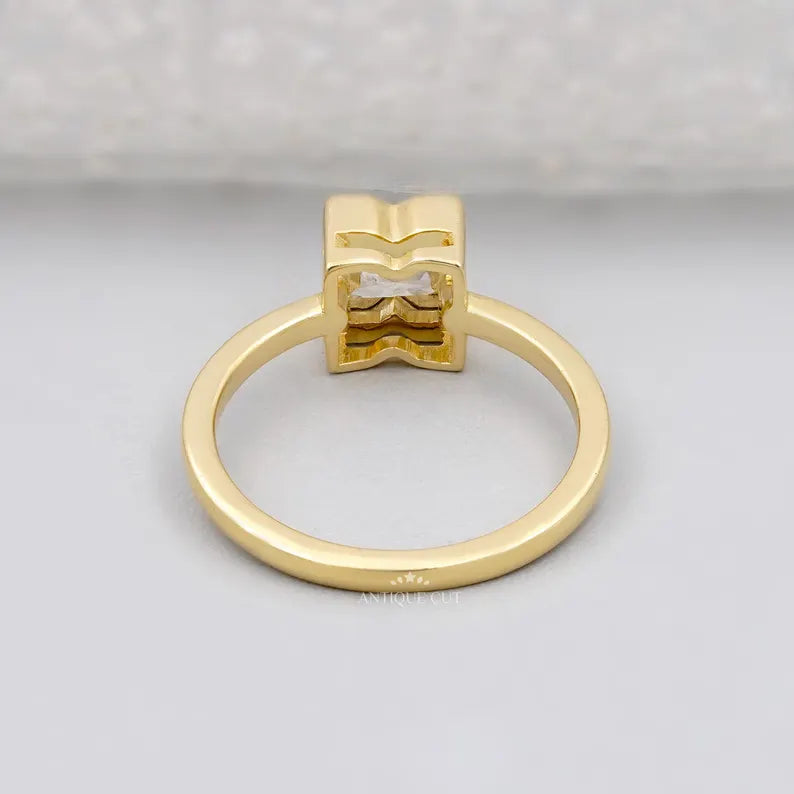 IGI certified X Shaped Diamond Ring yellow gold